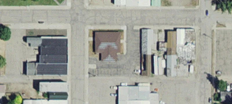 250 Miles St