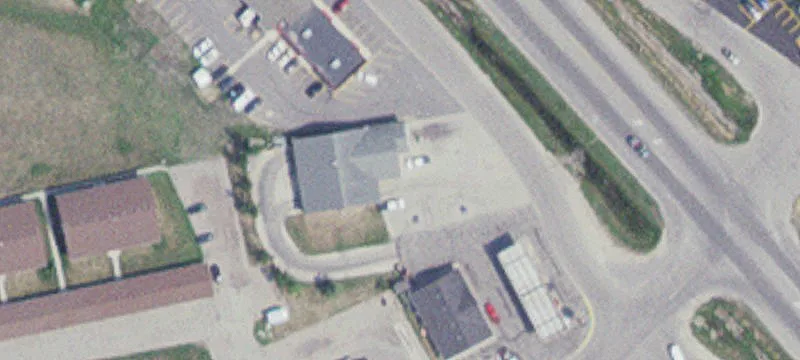 1568 Hwy 59th S