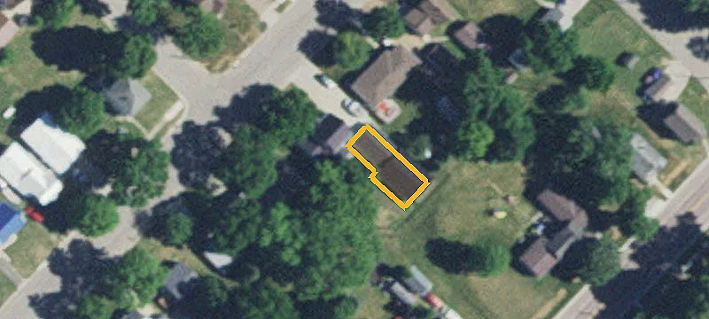206 Fergus Ave