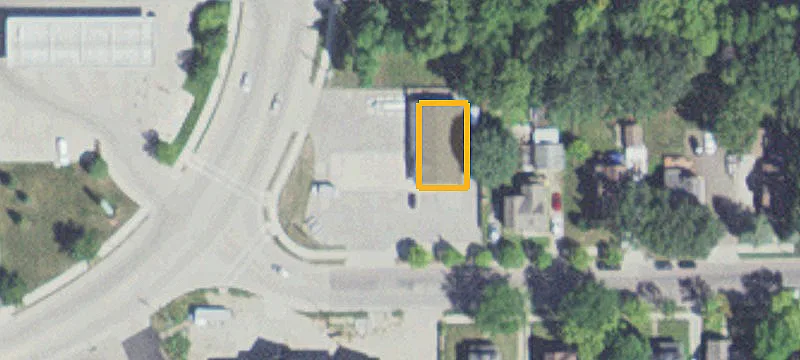 303 Mineral Spgs Rd