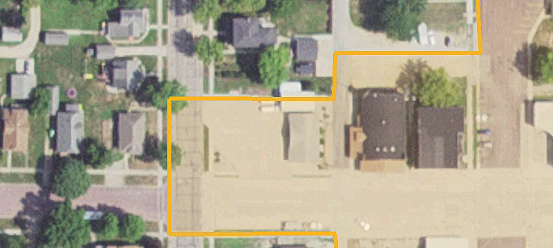 31 2nd NW Ave