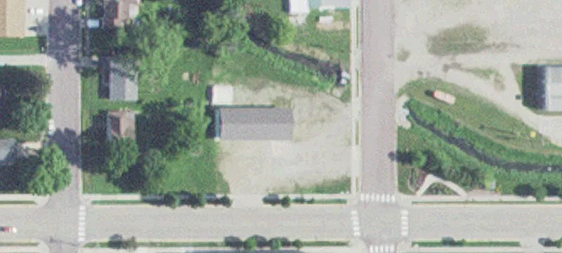 207 2nd SW St