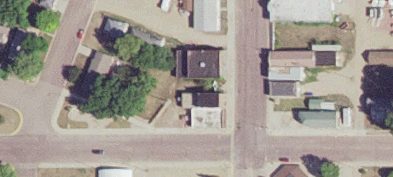 121 Main St