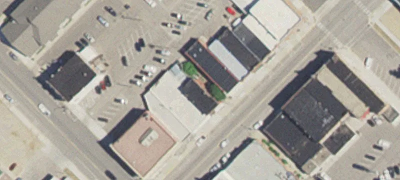 116 Saint Olaf N Ave