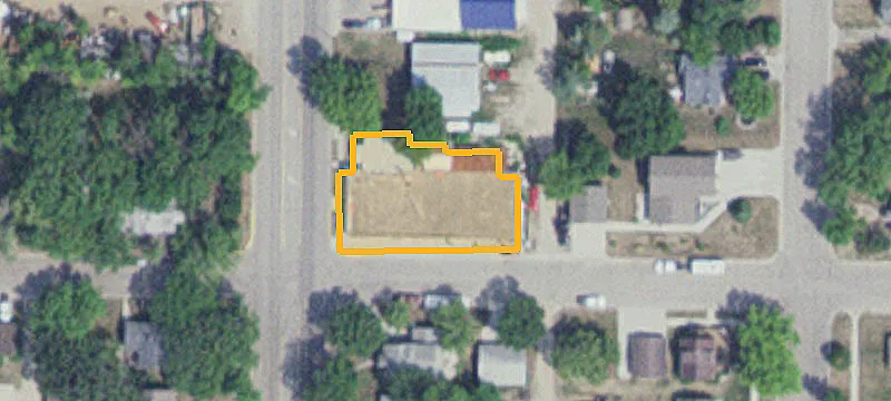1102 Main N Ave