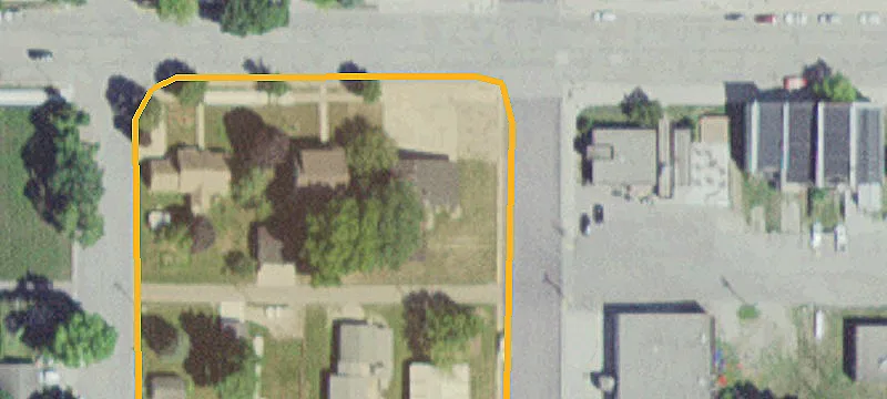 301 5th W Ave