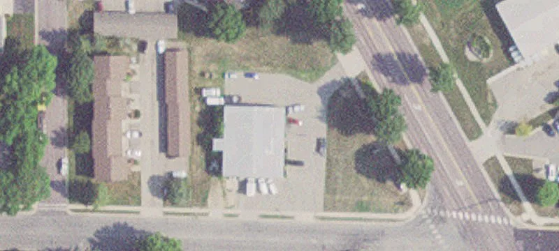 1425 Lookout Dr