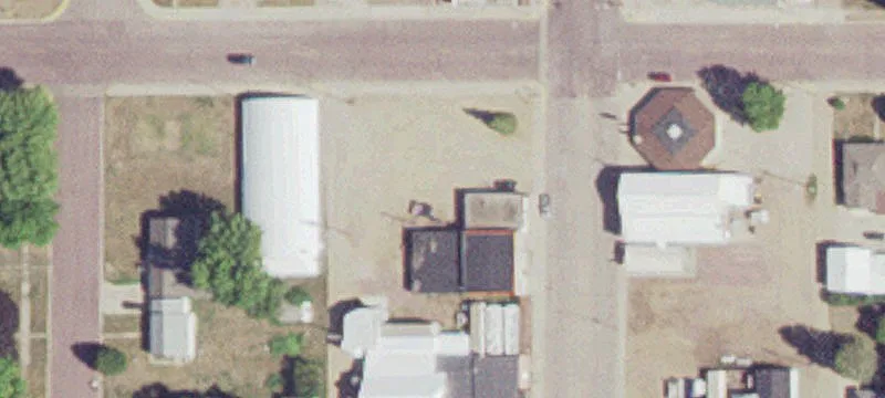 121 Main St