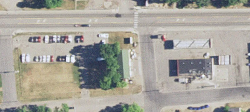 401 Pleasant W Ave