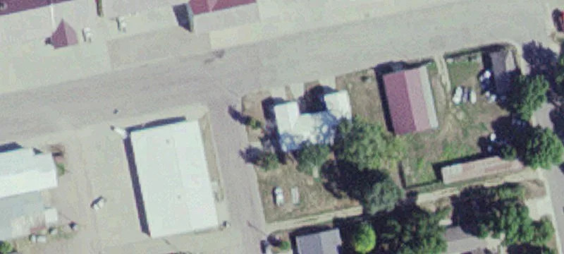100 Birch St