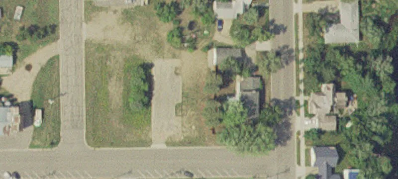 309 3rd E St