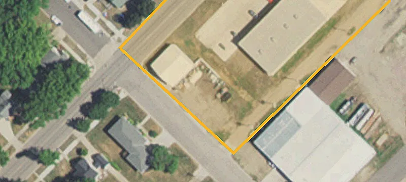 101 8th E St