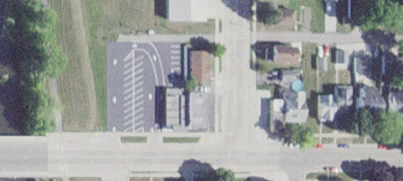 713 12th 4th NE Ave