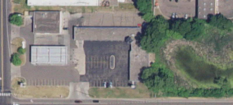 1007 Geneva N Ave