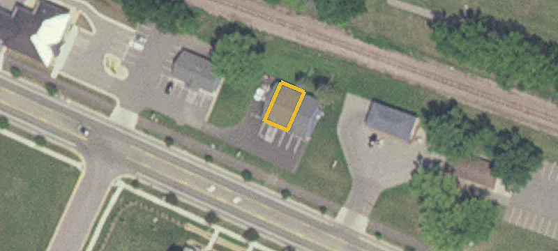 450 Pkwy Ave