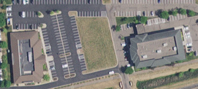 2880 Curv Crst W Blvd