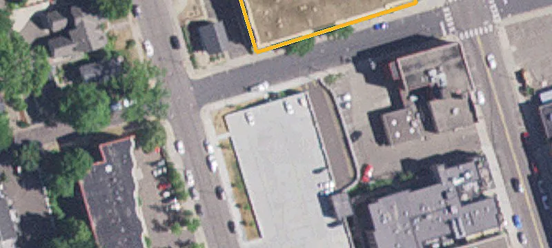 251 2nd N St