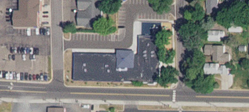 121 11th SE Ave