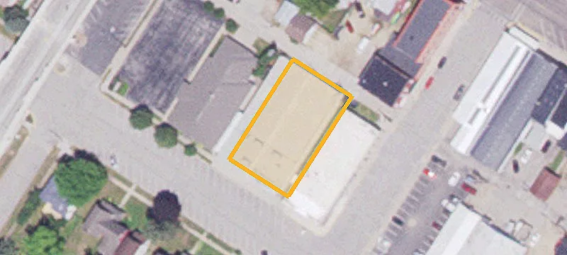 218 2nd W St