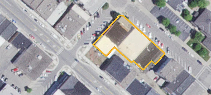 106 Ctr St