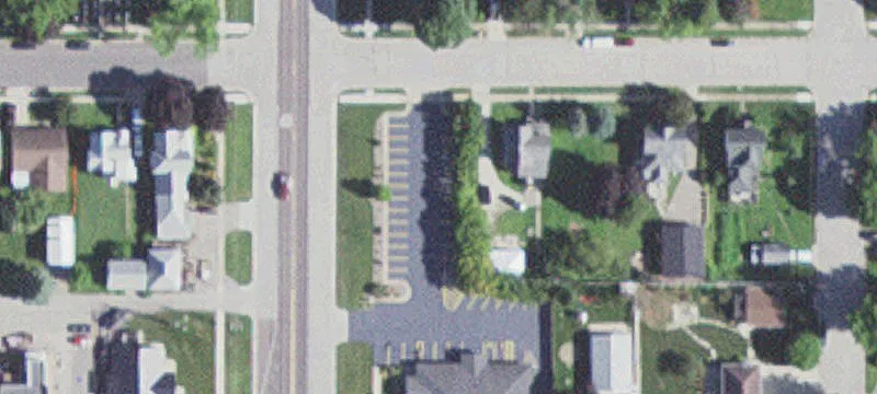 15 1st NE Ave