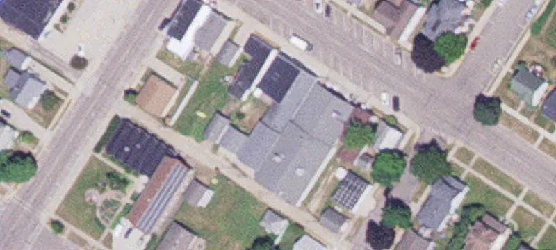 134 2nd E St