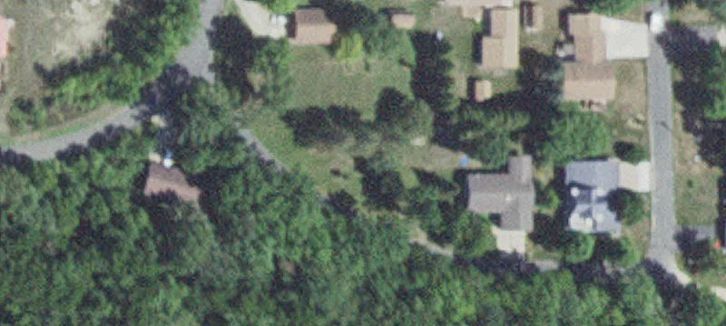 158 Smt SE St