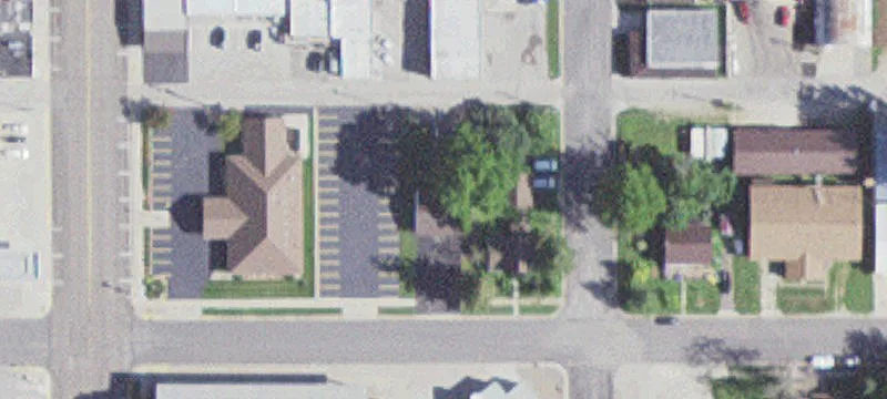 210 5th SW St