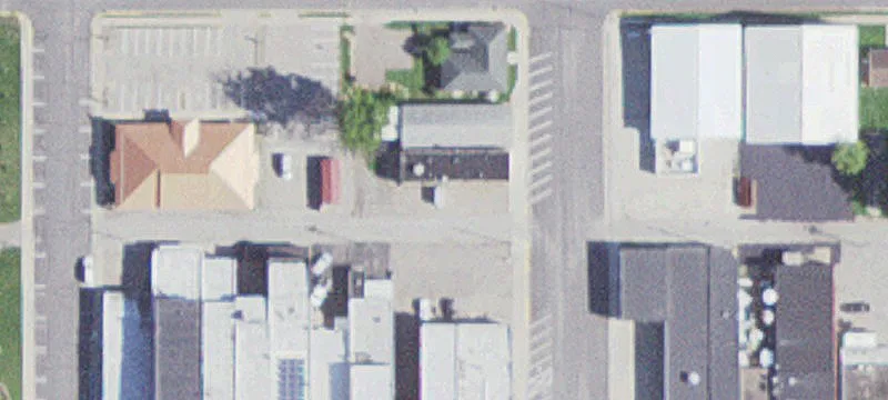 30 3rd NW St