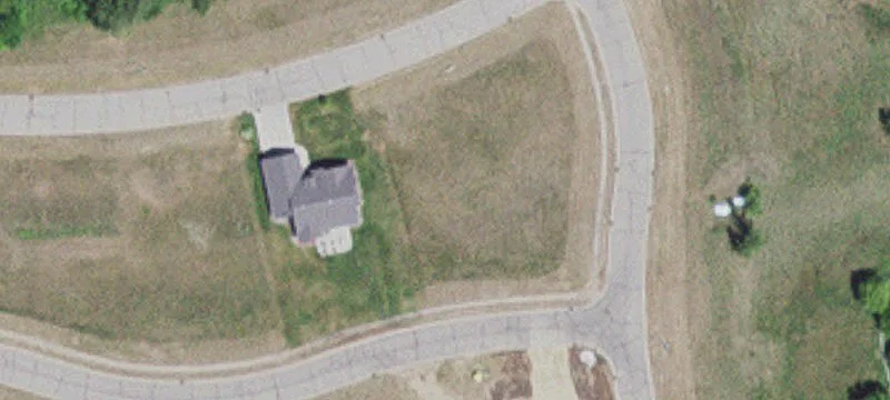 2717 Oakhurst Dr