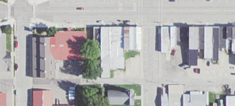 409 Broadway