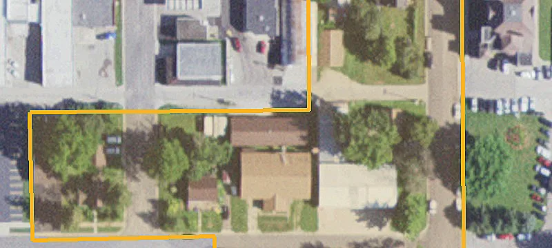 35 2nd SW St