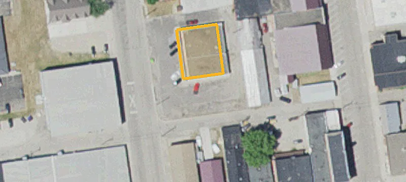 440 4th N St