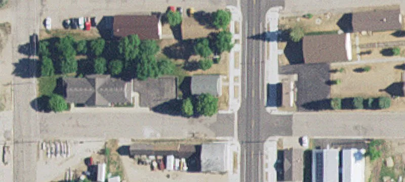 400 Main St