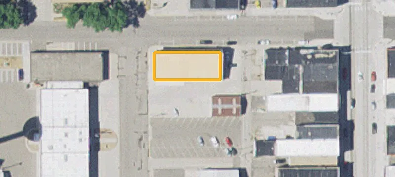 35 3rd St