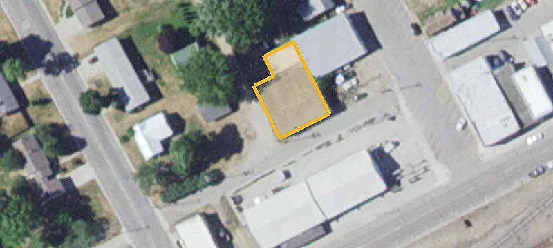 105 3rd N St