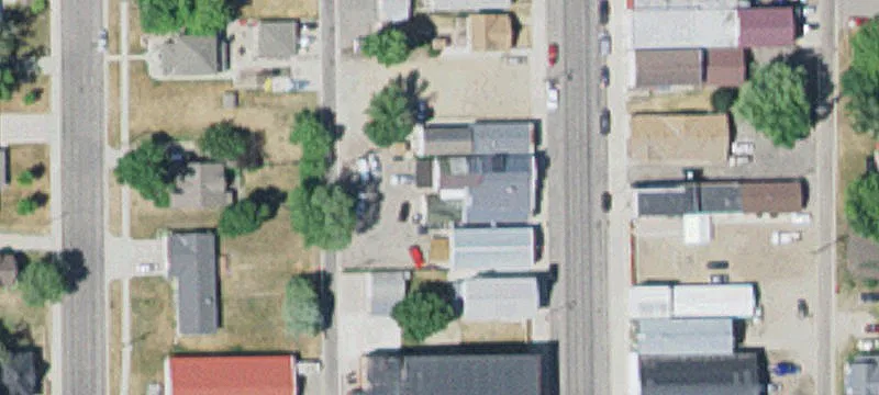 135 Central N Ave