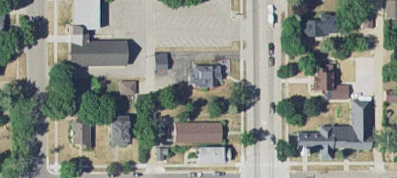 409 Sibley Ave