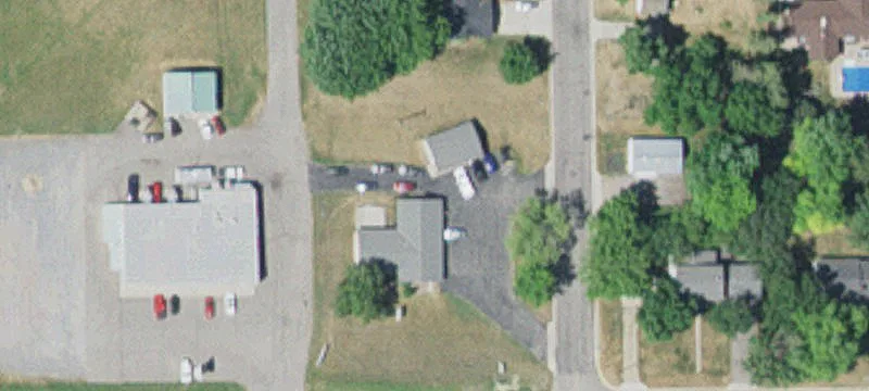 415 School S Ave