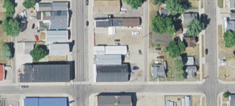 120 Central N Ave