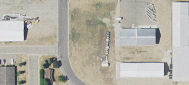 472 Meeker E Ave