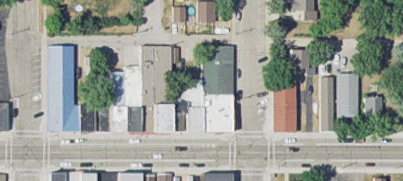 12 Main W St