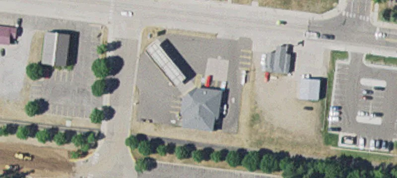 140 Railroad Ave