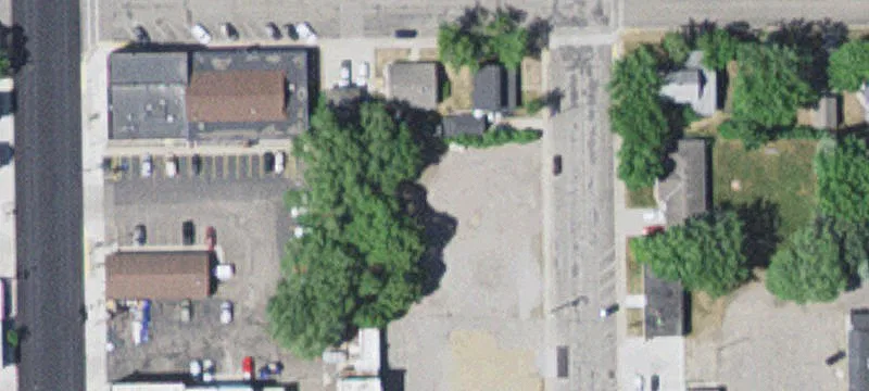 21 3rd N Ave