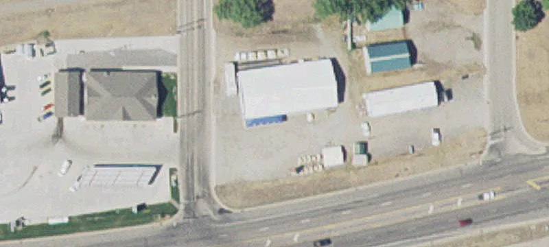 394 4th SW St