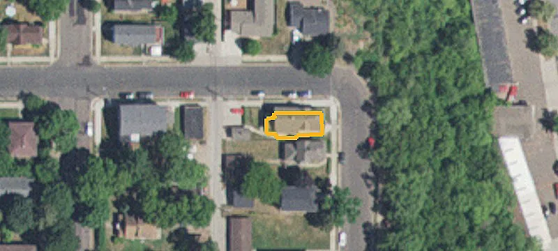 200 1st S Ave