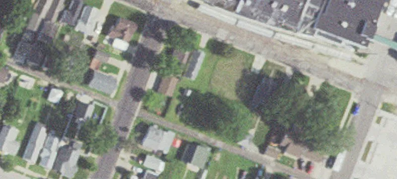 559 Frnt St