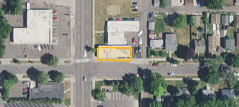 1504 White Bear N Ave