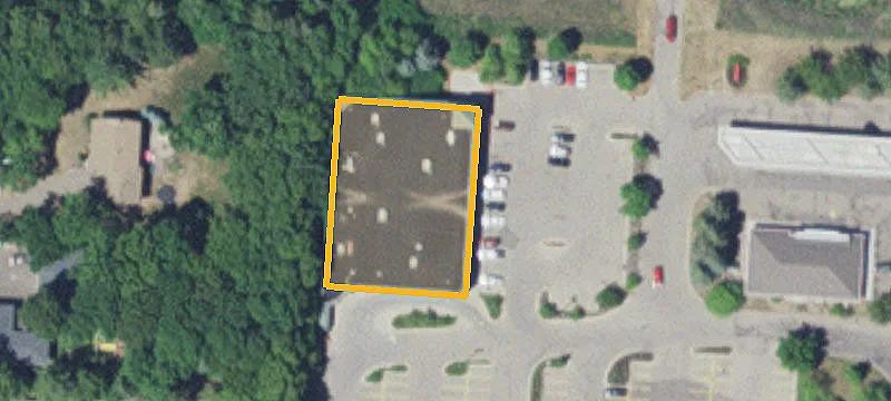 2499 Hwy 7th 7