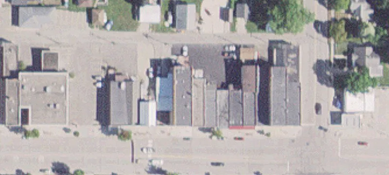 634 2nd St